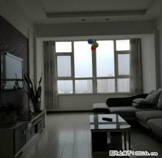 出租紫光福郡精装修两居室可季度付2000/月包物业取暖超合适 - 丹东28生活网 dandong.28life.com